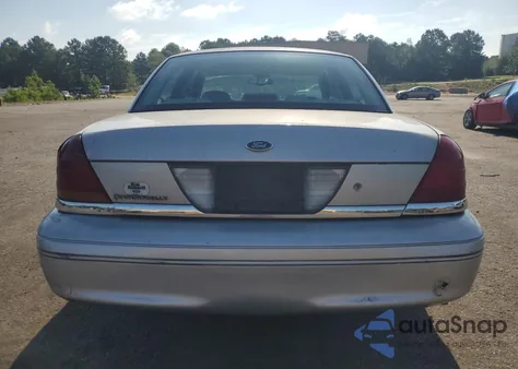 2004 Ford Crown Victoria Lx from USA, damaged, VIN 2FAFP74W24X156521